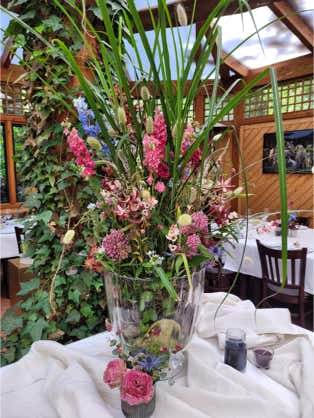 Blumen Dekoration und Floristik