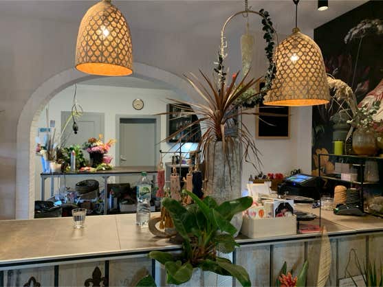 Blumen Dekoration und Floristik